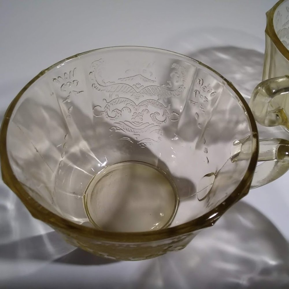 Vintage Green Depression Glass Cups-6